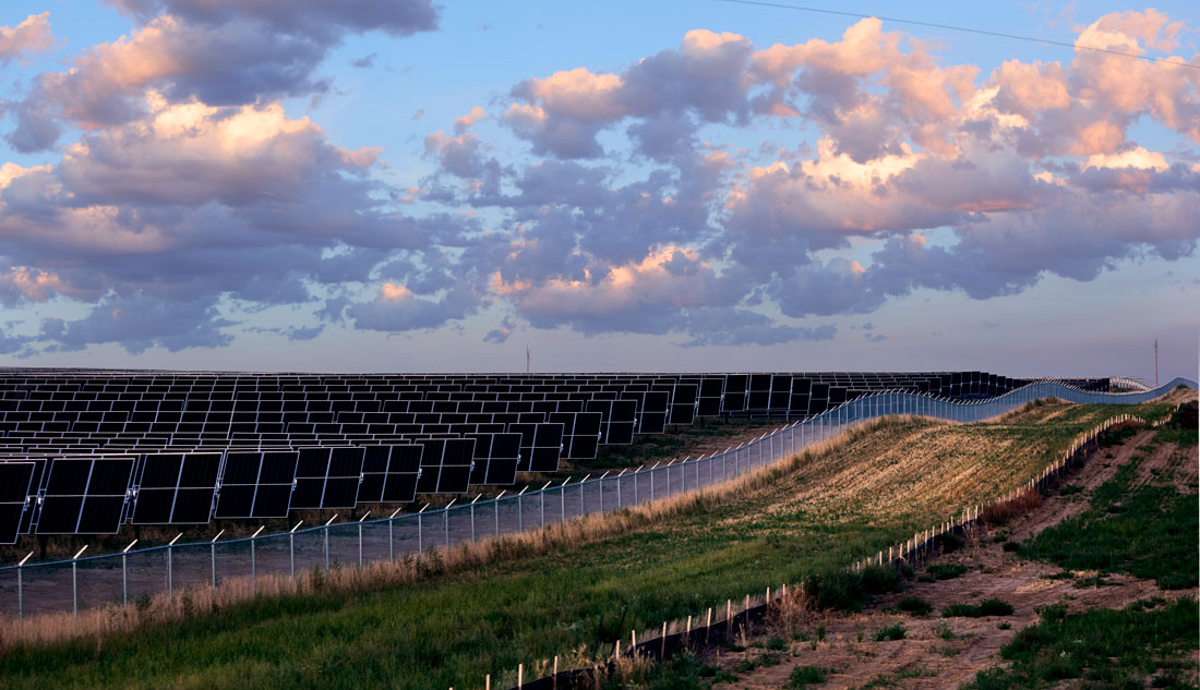 A field of sola panels at the Big Sky site